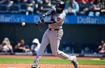Yordan Alvarez marca primeiro, Astros elimina os Guardiões