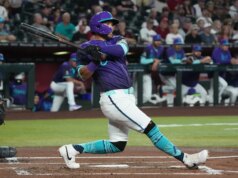 Andrew Benintendi atinge o desempate de RH de 3 corridas enquanto os White Sox derrotam os Diamondbacks