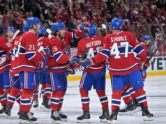 Resumo da NHL: vitória no OT dá aos Habs vantagem de 2 a 1 no Lightning