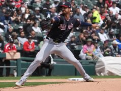 O RH de Jose Tena em 10º ajuda os Nationals a vencer os White Sox