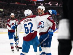 Resumo da NHL: Avs com melhor classificação vencem Kings na despedida de Anze Kopitar