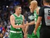 Payton Pritchard (32), Celtics derrota Sixers e lidera por 3-1