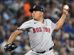 Ranger Suarez e Purple Sox derrotam Blue Jays e vencem pela terceira vez seguida