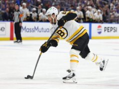 David Pastrnak salva a temporada dos Bruins com o vencedor do OT em Buffalo