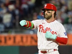Phillies vence o Giants por 2 rebatidas no primeiro jogo desde a demissão do técnico