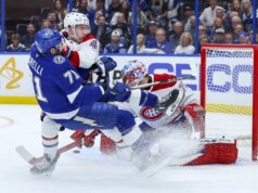 Alexandre Texier leva os Canadiens à liderança da série 3-2 sobre o Lightning