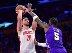 Resumo da NBA: Rockets e Pistons continuam vivos com vitórias no jogo 5