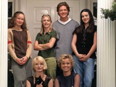 Ícone de sitcom dos anos 90 gera rumores de reinicialização com atualização enigmática
