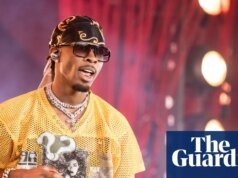 D4vd preso sob suspeita de matar uma adolescente cujo corpo foi encontrado em seu Tesla