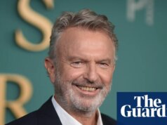 Sam Neill anuncia que está livre do câncer após participar de ensaio clínico australiano: ‘Estou muito, muito animado’