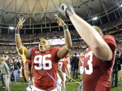 Luther Davis se declarará culpado em caso de fraude de US$ 20 milhões por se passar por jogadores da NFL