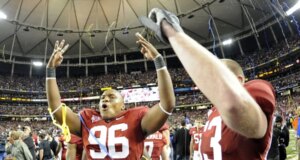 Relatório: Imitador se passando por jogador da NFL para garantir empréstimos