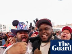 Draft da NFL 2026: Eagles trocam por Greenard enquanto edge rusher fecha acordo de US$ 100 milhões