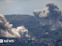 Ataque israelense ‘duplo toque’ mata três equipes de resgate no Líbano, dizem autoridades