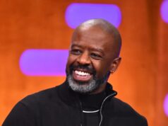 Adrian Lester revela ‘conversas’ sobre o retorno do drama policial da BBC, Hustle