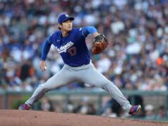 Fumant na derrota dos Dodgers enfrenta os Giants, Shohei Ohtani não pode fazer nada