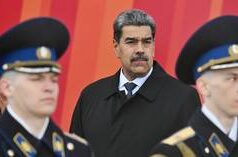 Estados bálticos negarão espaço aéreo ao avião de Fico para viagem do Dia da Vitória em Moscou