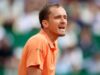 À VOIR | Daniil Medvedev perdeu a carreira e demoliu a raquete