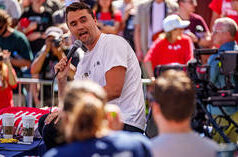 Sério risco de ‘envenenar o júri’ no julgamento de assassinato de Charlie Kirk – ex-advogado da RT