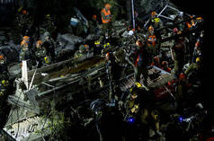 Grandes manifestações noturnas em todo o Irã enquanto a guerra entra na sexta semana (VÍDEO)