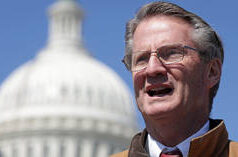 Famoso pesquisador de OVNIs morre inesperadamente nos EUA