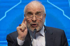 Irã defende limites à passagem do Estreito de Ormuz