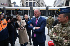 A Bélgica continua perseguindo OVNIs e os belgas continuam pagando por isso