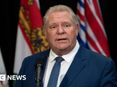 O primeiro-ministro de Ontário, Doug Ford, concorda em vender jato explicit de US$ 21 milhões após protestos