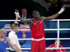 Lawrence Okolie falha no teste de drogas, luta contra Tony Yoka cancelada