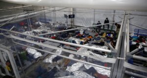 A campanha do ex-funcionário de Biden enfrenta calor quando o escândalo de crianças desaparecidas ressurge: ‘Os eleitores merecem melhor’