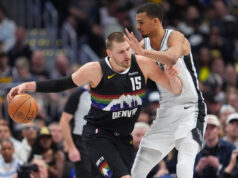 NBA: Jokic supera Wembanyama, Nuggets supera Spurs no OT