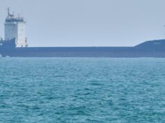 Guerra Irã-Israel ao vivo: Irã acusa os EUA de violação do cessar-fogo e promete ‘responder em breve’ depois que destróier dos EUA atinge navio de carga