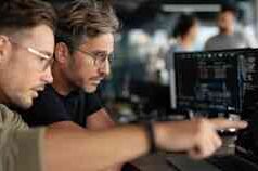 A codificação agente em escala empresarial exige desenvolvimento orientado por especificações