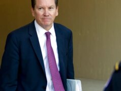 ODNI envia referências criminais ao DOJ para ex-IG, denunciante vinculado ao impeachment de Trump