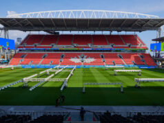 Choque no adesivo: a estreia do Canadá na Copa do Mundo contra a Bósnia custará um bom dinheiro