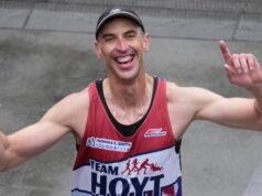 A lenda dos Bruins, Zdeno Chara, completa a terceira Maratona de Boston