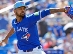 Blue Jays envia a escolha da Regra 5, Angel Bastardo, de volta ao Purple Sox
