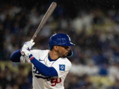Dodgers colocam Mookie Betts em IL, lembra Hyeseong Kim