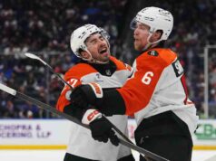 O gol de Martone no OT leva os Flyers à frente dos Bruins e mantém viva a pressão nos playoffs