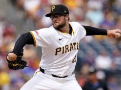 Blue Jays seleciona LHP Josh Fleming e designa Voth para atribuição