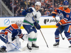 Savoie e McDavid lideram Oilers nos playoffs para vencer Canucks