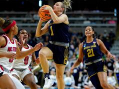 Tempo assina a guarda Dara Mabrey, irmã de Marina Mabrey, para acordo de campo de treinamento