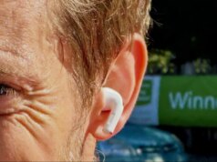 AirPods Pro 3 pode permitir que você fale com Siri sem dizer uma palavra