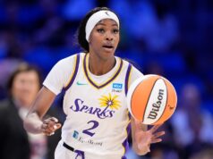 Sky troca Ariel Atkins com Sparks por Rickea Jackson