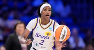 Sky troca Ariel Atkins com Sparks por Rickea Jackson