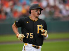 Relatório: Piratas assinarão com o prospecto Konnor Griffin um acordo de nove anos e US$ 140 milhões