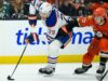 Oilers à beira da eliminação após derrota na prorrogação para Geese no jogo 4