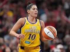 Relatório: Kelsey Plum, quatro vezes estrela, assina novamente com Sparks em um acordo não máximo