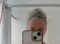 A parceira de Ricky Gervais, Jane Fallon, 65, critica um obituário falso ‘nojento’ após o diagnóstico de câncer