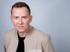 Amigos de Scott Mills ‘lutando para alcançá-lo’ após a demissão da BBC Radio 2